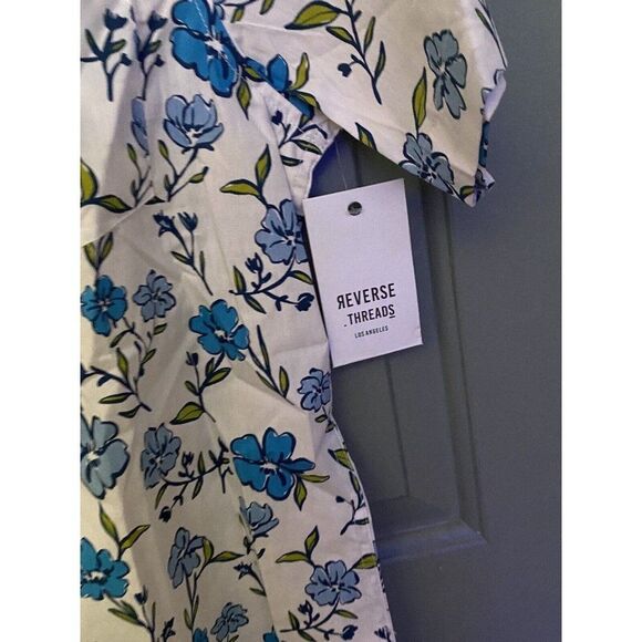 Reverse Threads Shirt Size Medium Blue White Floral Short Sleeve Button Mens - Picture 3 of 10
